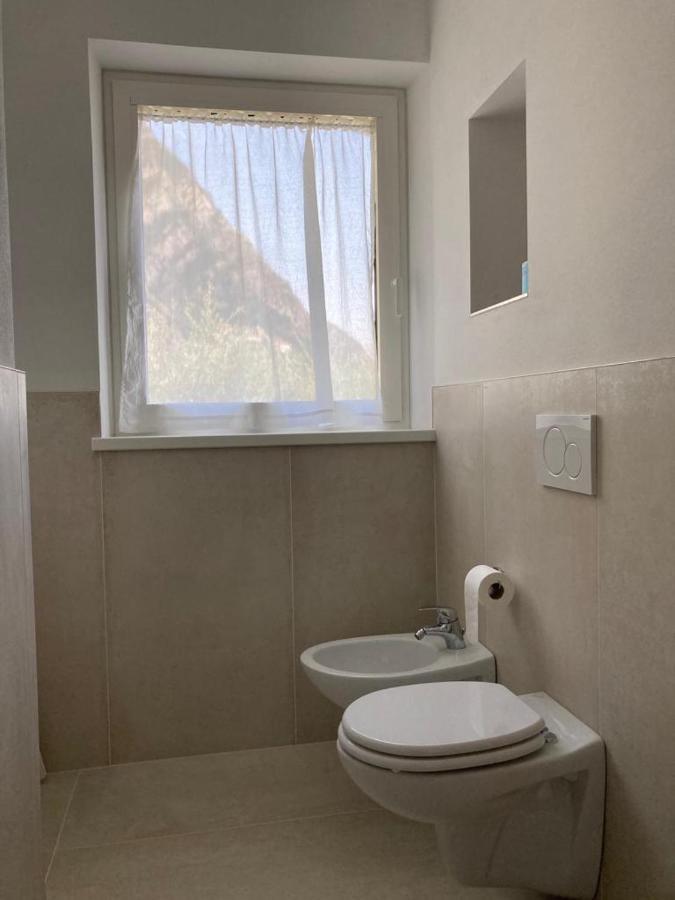 La Casa Sul Lago Apartments - Lemon Tree Apartment Limone sul Garda Extérieur photo